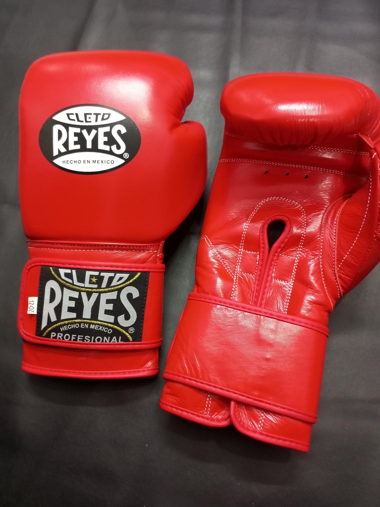 Cleto Reyes Boxing Gloves, Authentic Black Cowhide Leather Sparring and Training Gloves