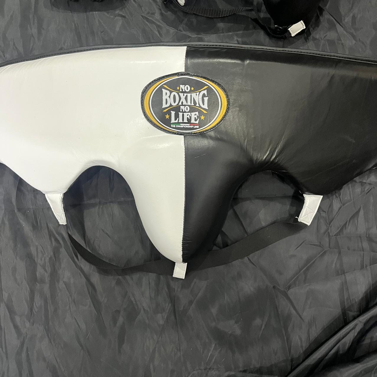 No Boxing No Life Complete Boxing Set – Gloves, Head Guard & Body Protector | Black & White