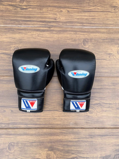 Winning Black Boxing Set – Premium Boxing Gloves, Headgear & Training Equipment