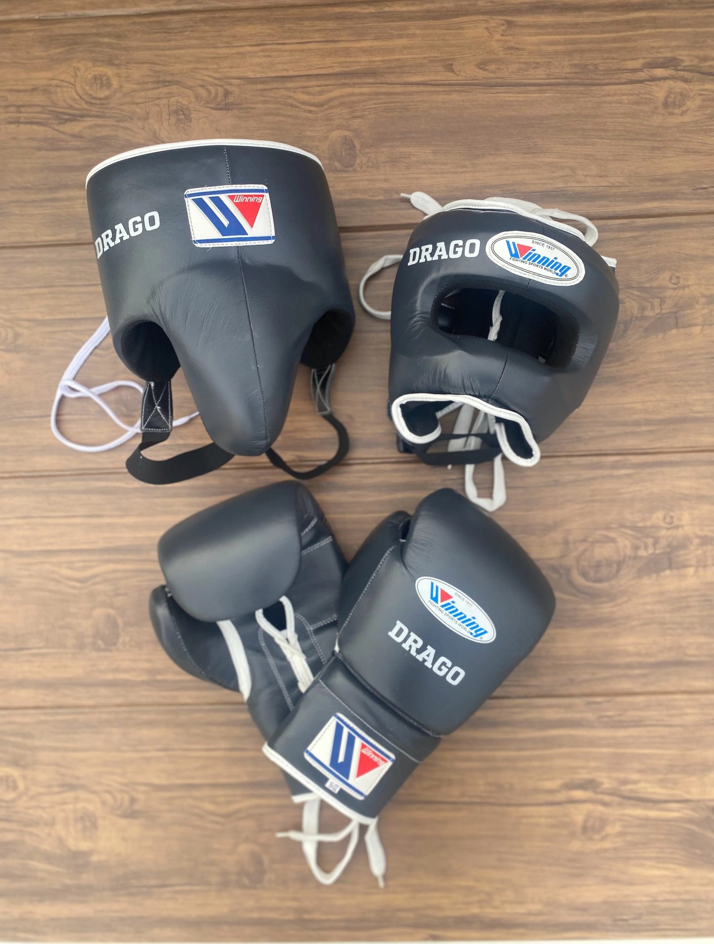 Custom Winning Boxing Set – Premium Personalized Boxing Gloves, Headgear & Training Equipment (Copy)