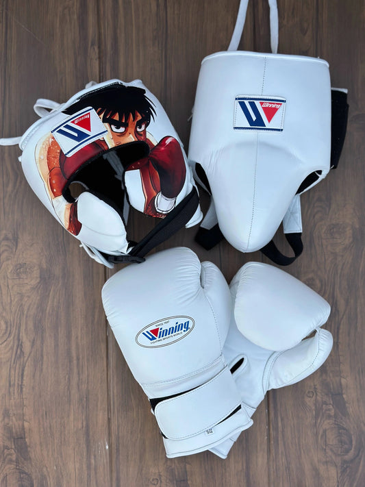Winning Style Chrome heart Boxing Set | Lace-Up Gloves, Headgear & Groin Guard
